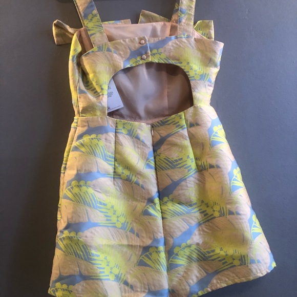 NWT Jacquard bow romper - Picture 5 of 6